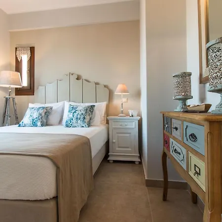 Blue Heart Luxury Ii Apartment Naxos City